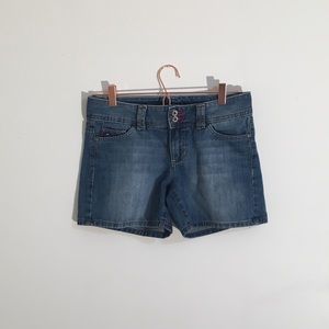 3/25 Vintage Tommy Hilfiger Jean Shorts Size 2